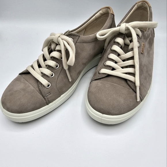 EUC ECCO Soft 7 Sneakers Warm Gray.  Size 37W - Picture 3 of 6